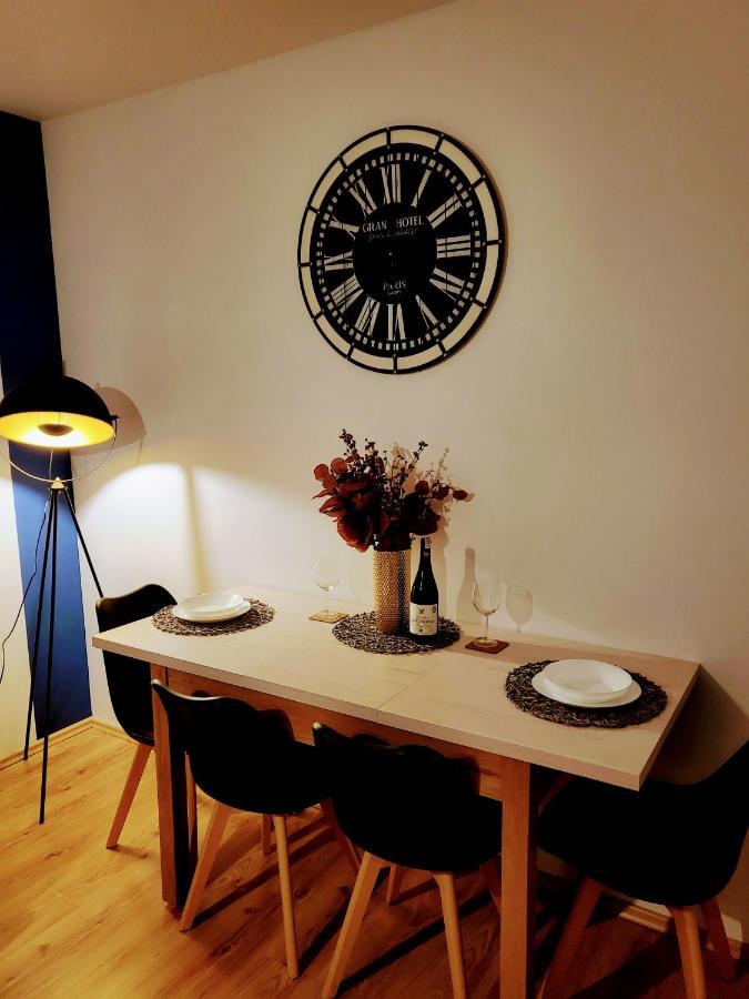 Apartament Wakacyjny Ines -Ustka-Na Wydmie,Samodzielne Zameldowanie,Garaz Do Dyspozycji Gosci Экстерьер фото